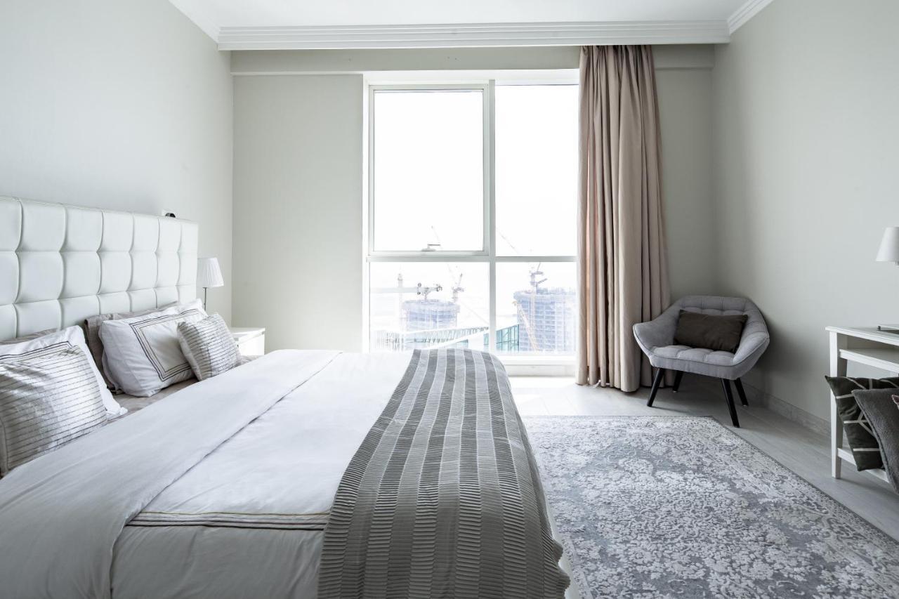 Apartment Frank Porter - Al Bateen Dubai