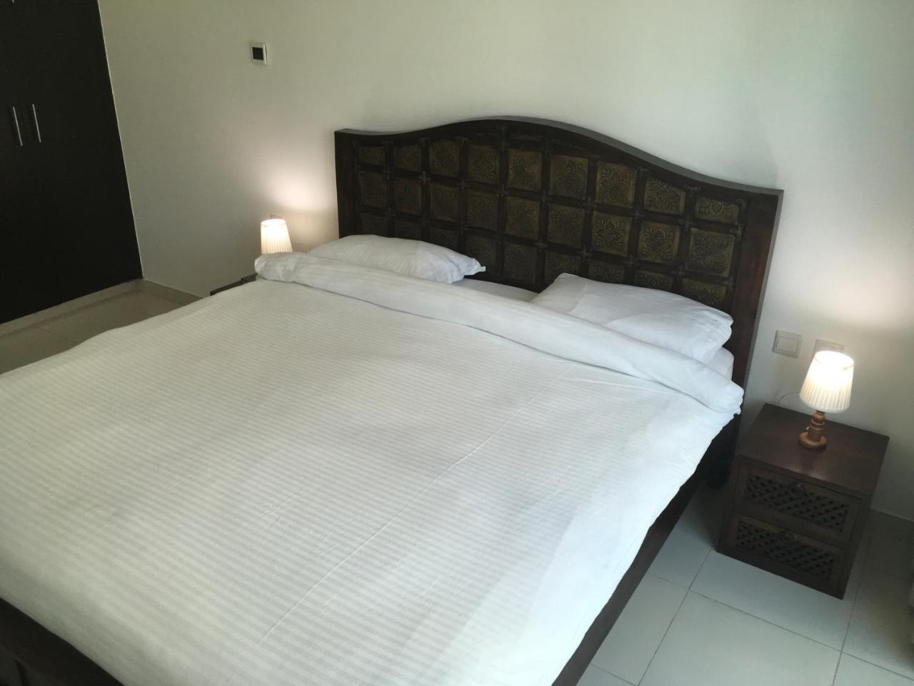 Espace Holiday Homes - Royal Oceanic Apartment Dubai