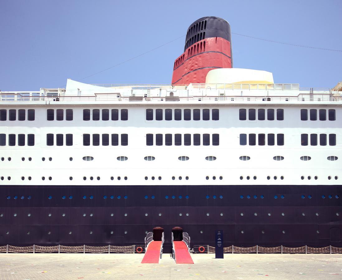 Queen Elizabeth 2 Hotel