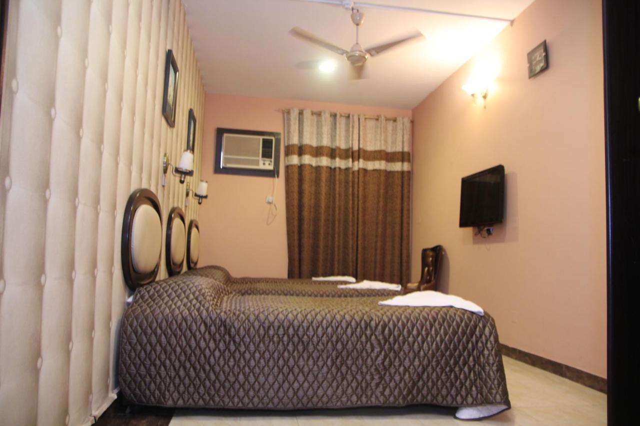 Hotel Grand Sina