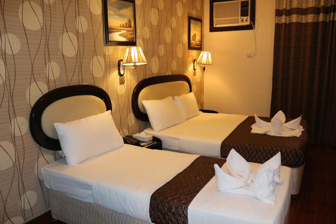 Grand Sina Hotel