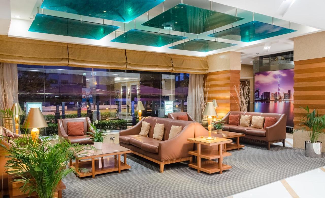 Avenue Hotel 4*