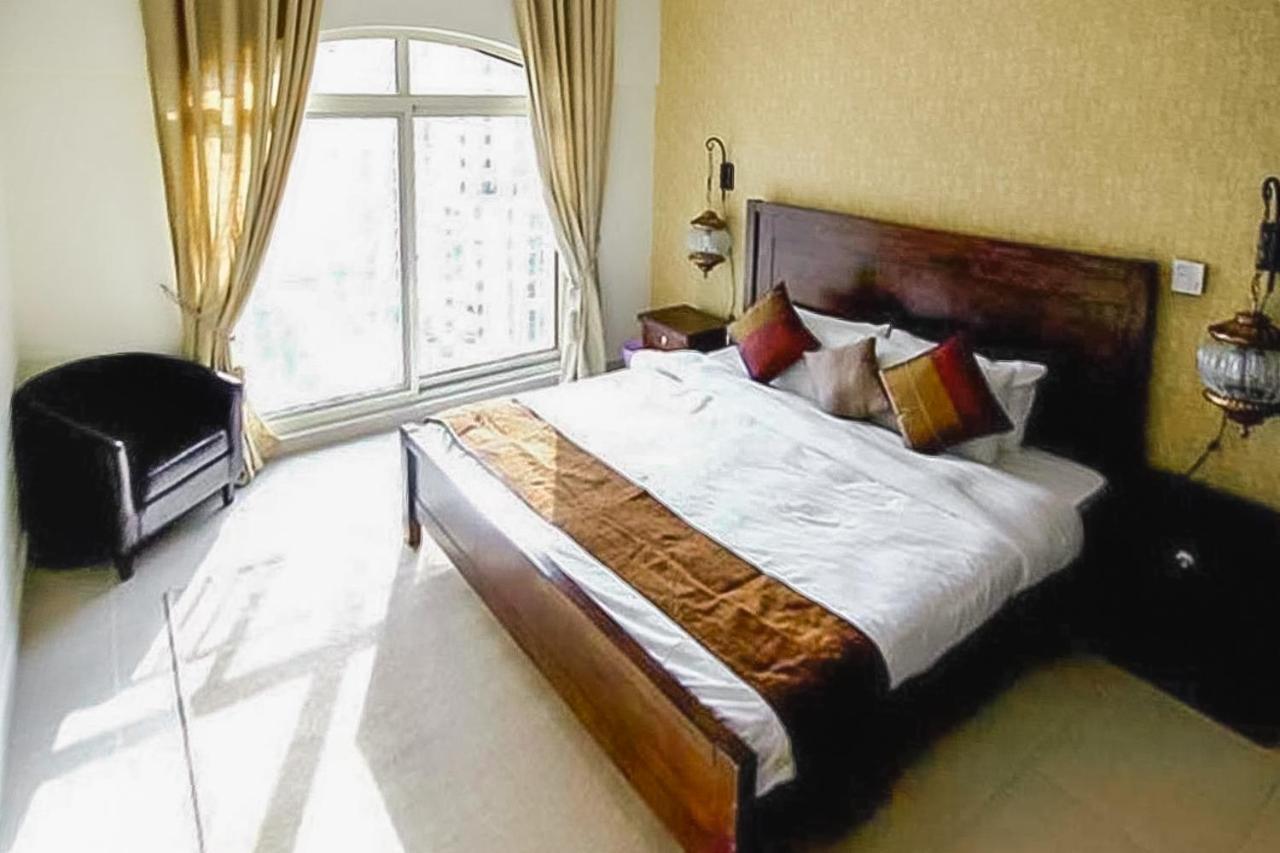 Apartment Furnished Rentals - The Greens - Mosela