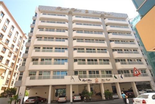 Royal Plaza Aparthotel