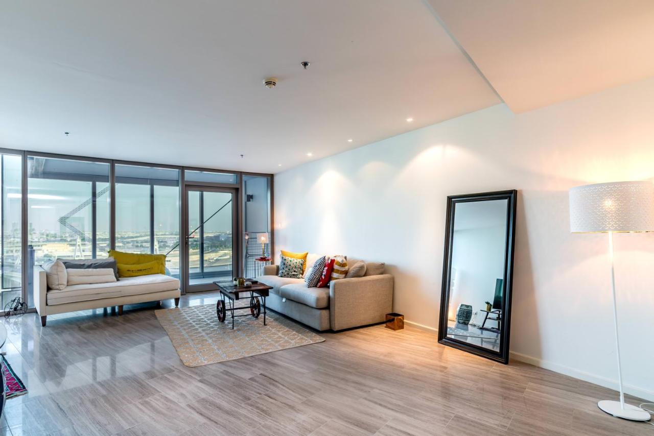 Shh - D1 Tower Apartments *