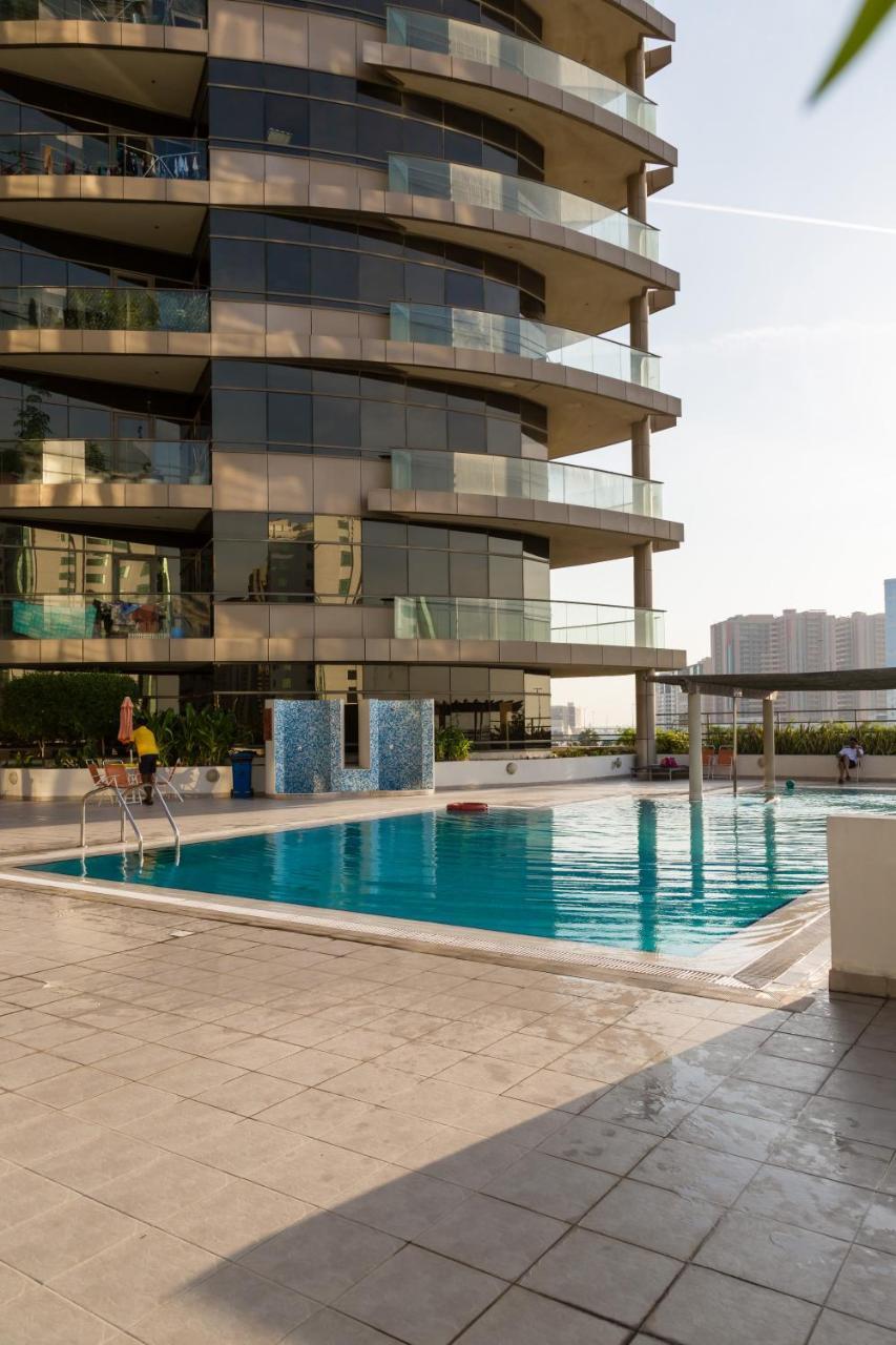 Higuests Vacation Homes - Burj Al Nahda Apartment