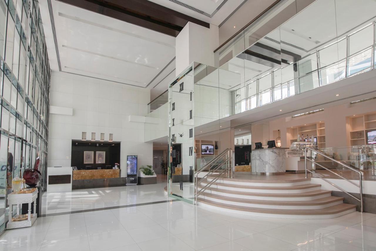 Time Oak & Hotel 4*