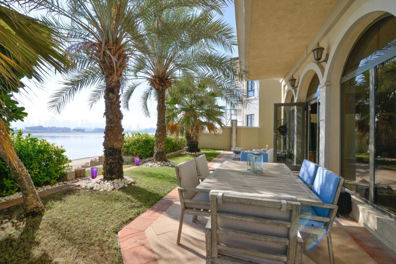 Short El Trio For Ten Villa Dubai