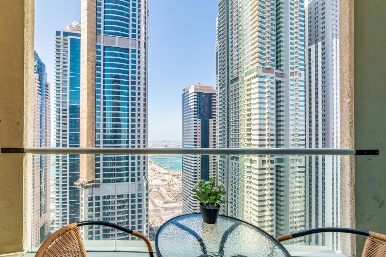 Yanjoon Homes - Marina Heights Apartment *