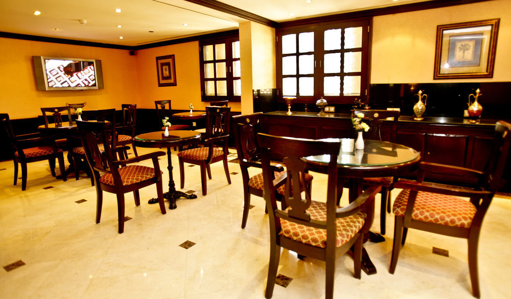 Arabian Courtyard & Spa Hotel 4*
