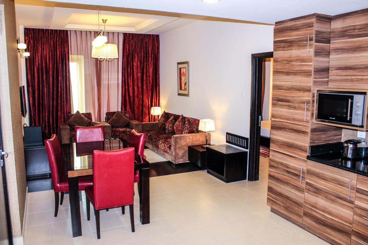 Dunes Oud Metha, Bur