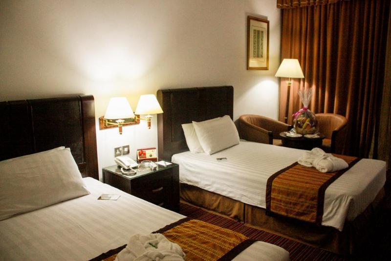 Hotel Grand Mayfair 3*
