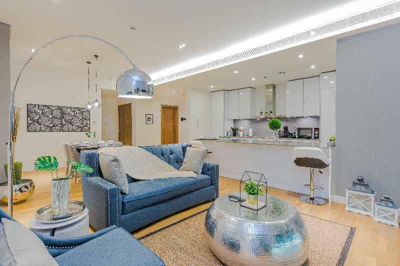 Walk 6 By Fam Living Hotel 4*