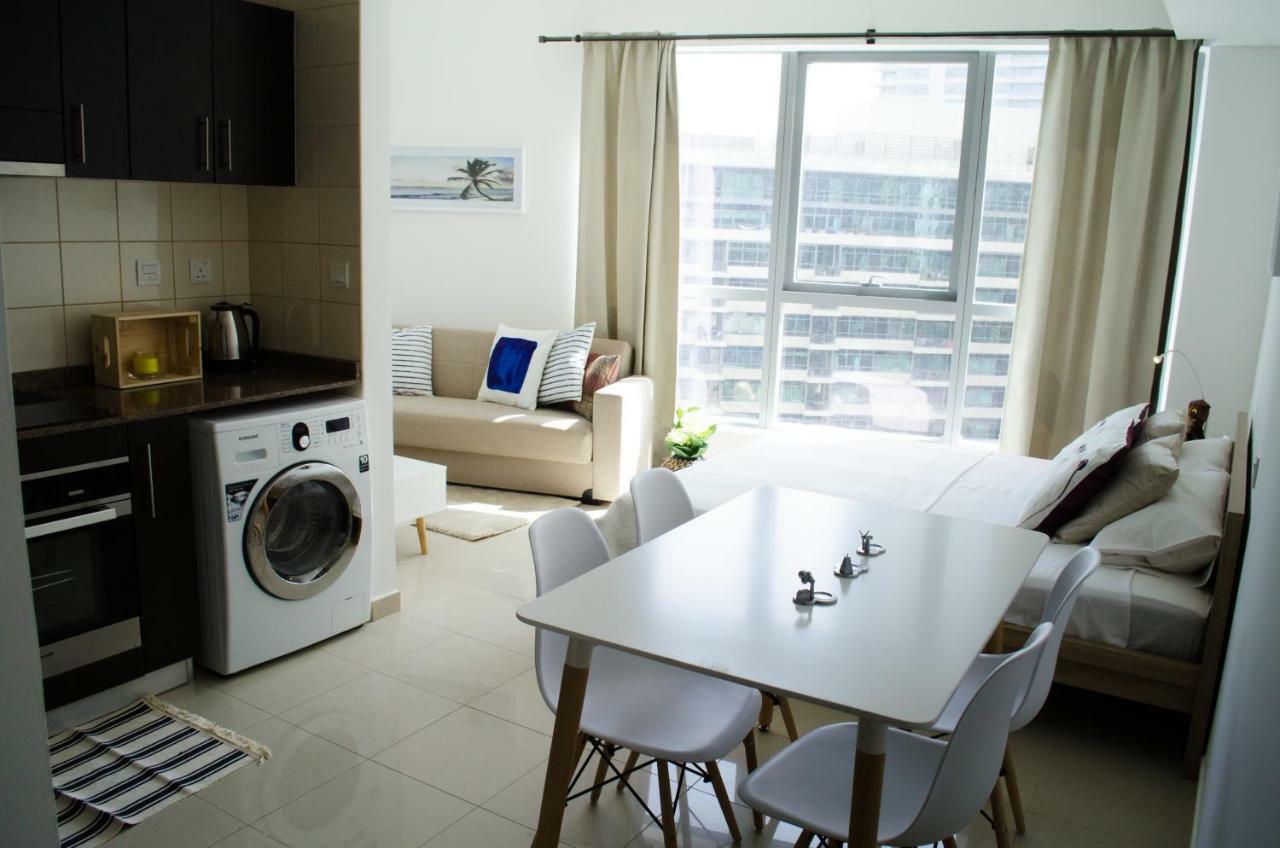 Hi Guests Vacation Homes - Bay Central * Dubai