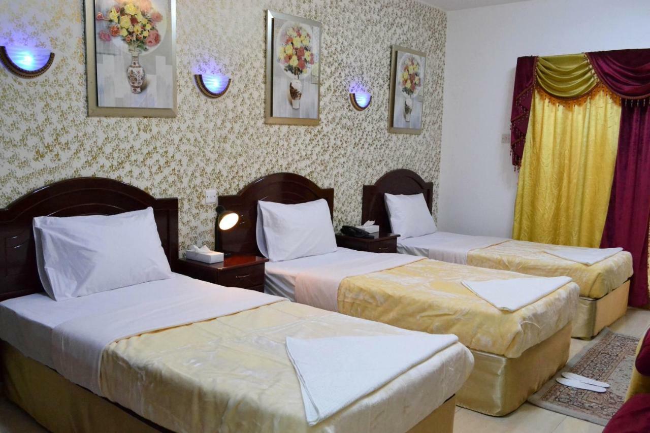 Hotel Taj Al Baraha L.l.c