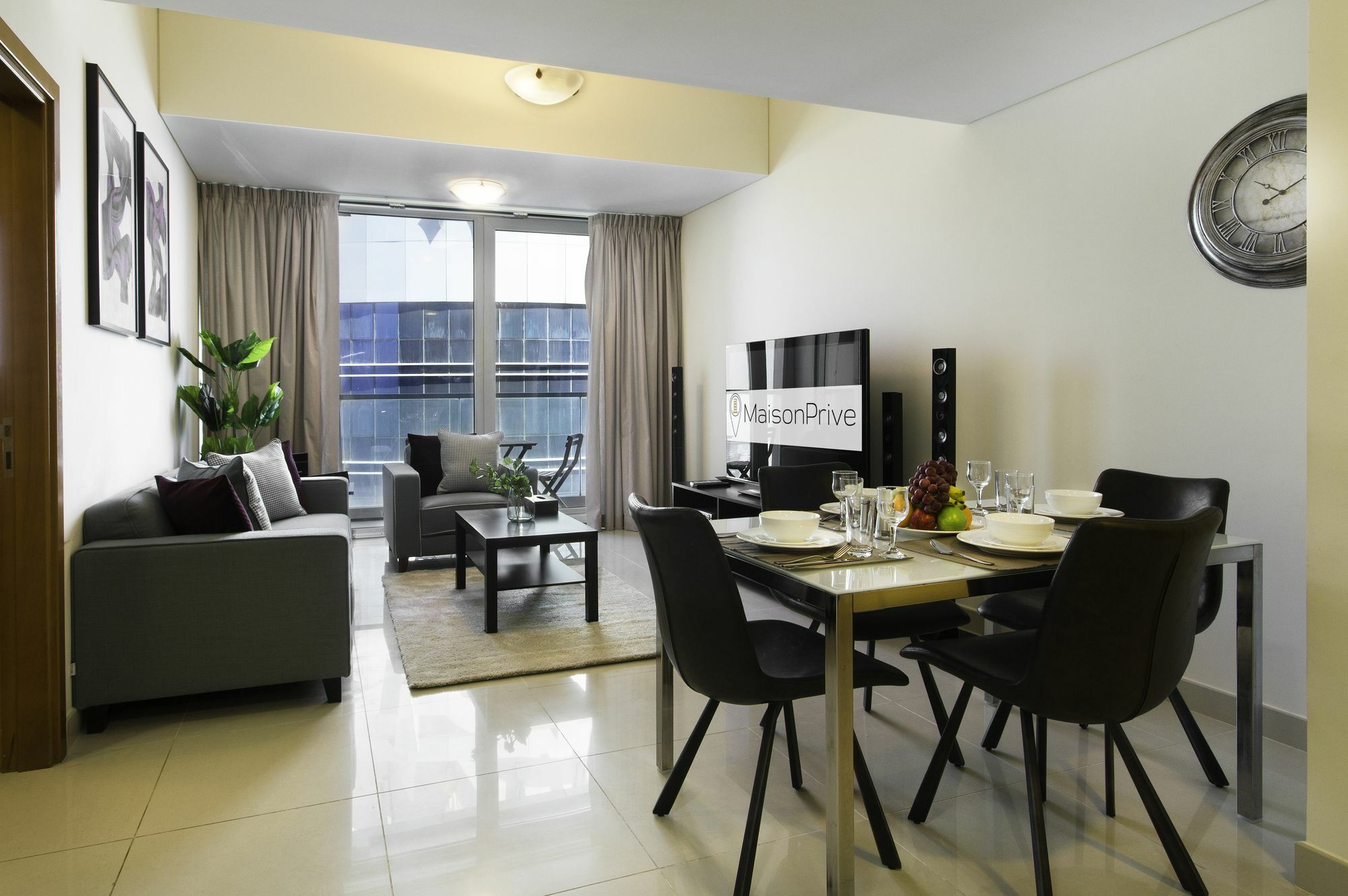 Maisonprive Homes - Ocean Heights Apartment Dubai