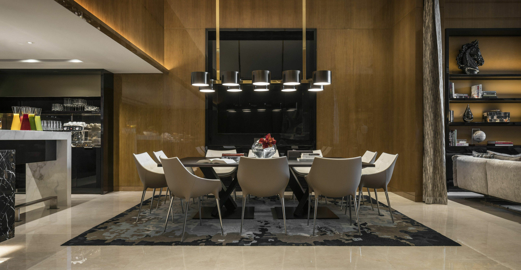 Four Seasons International Financial Centre Otel Dubai