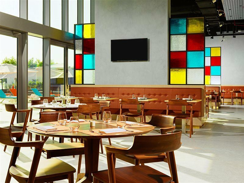 Aloft Palm Jumeirah 4*