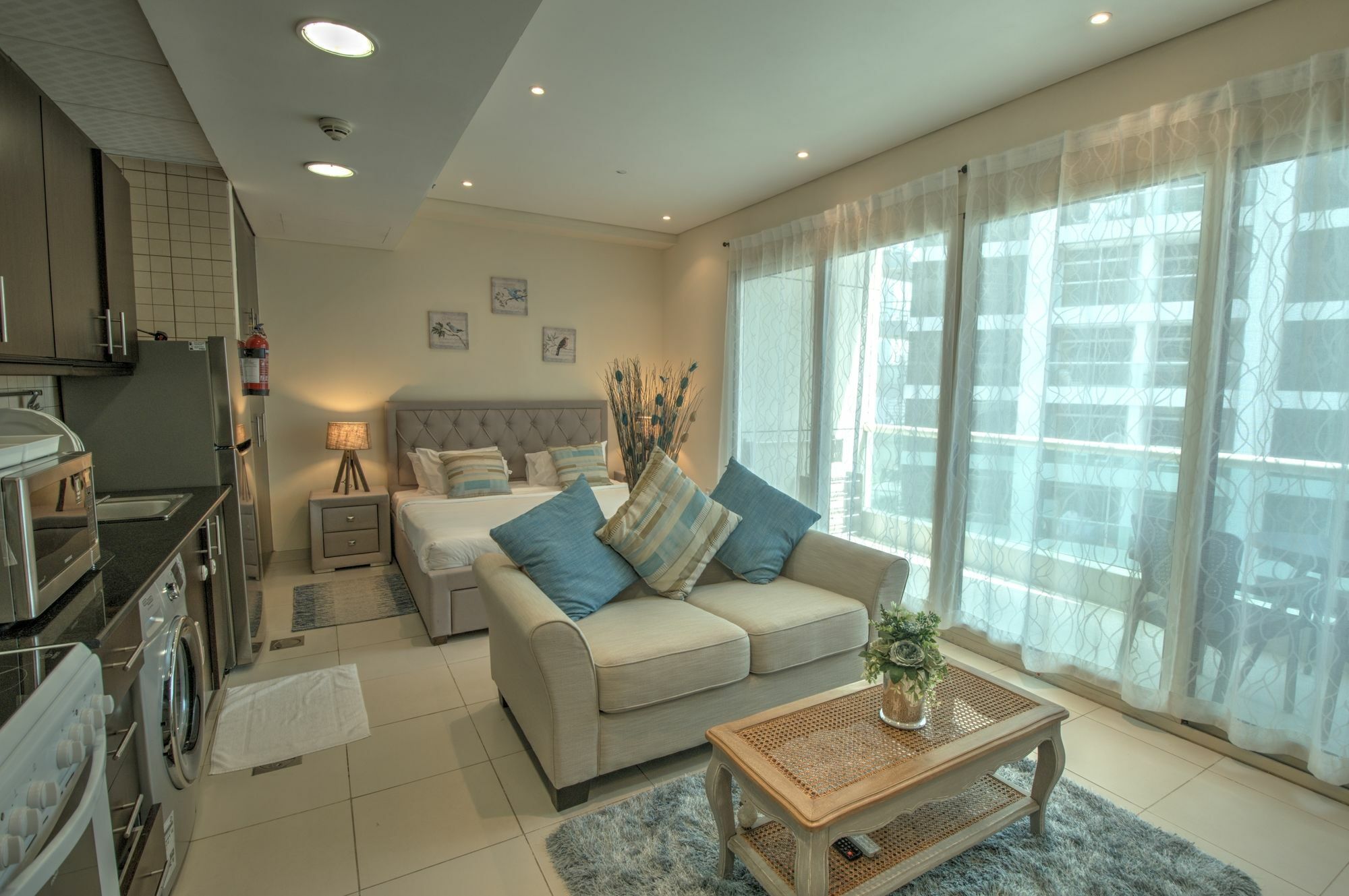 Royal Oceanic By Deluxe Holdiay Homes Dubai
