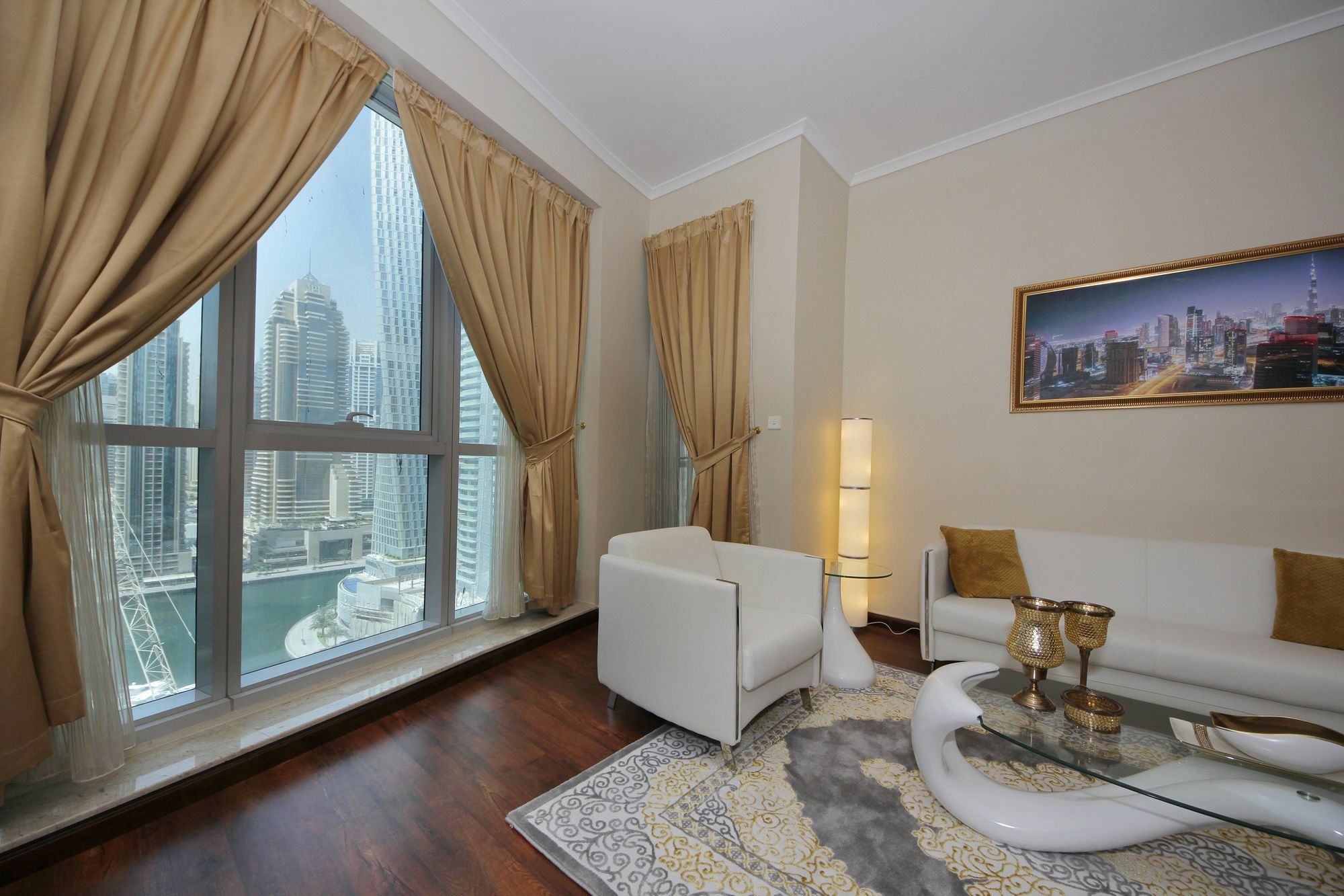 Daire Piks Key - Marina Torch Tower Dubai