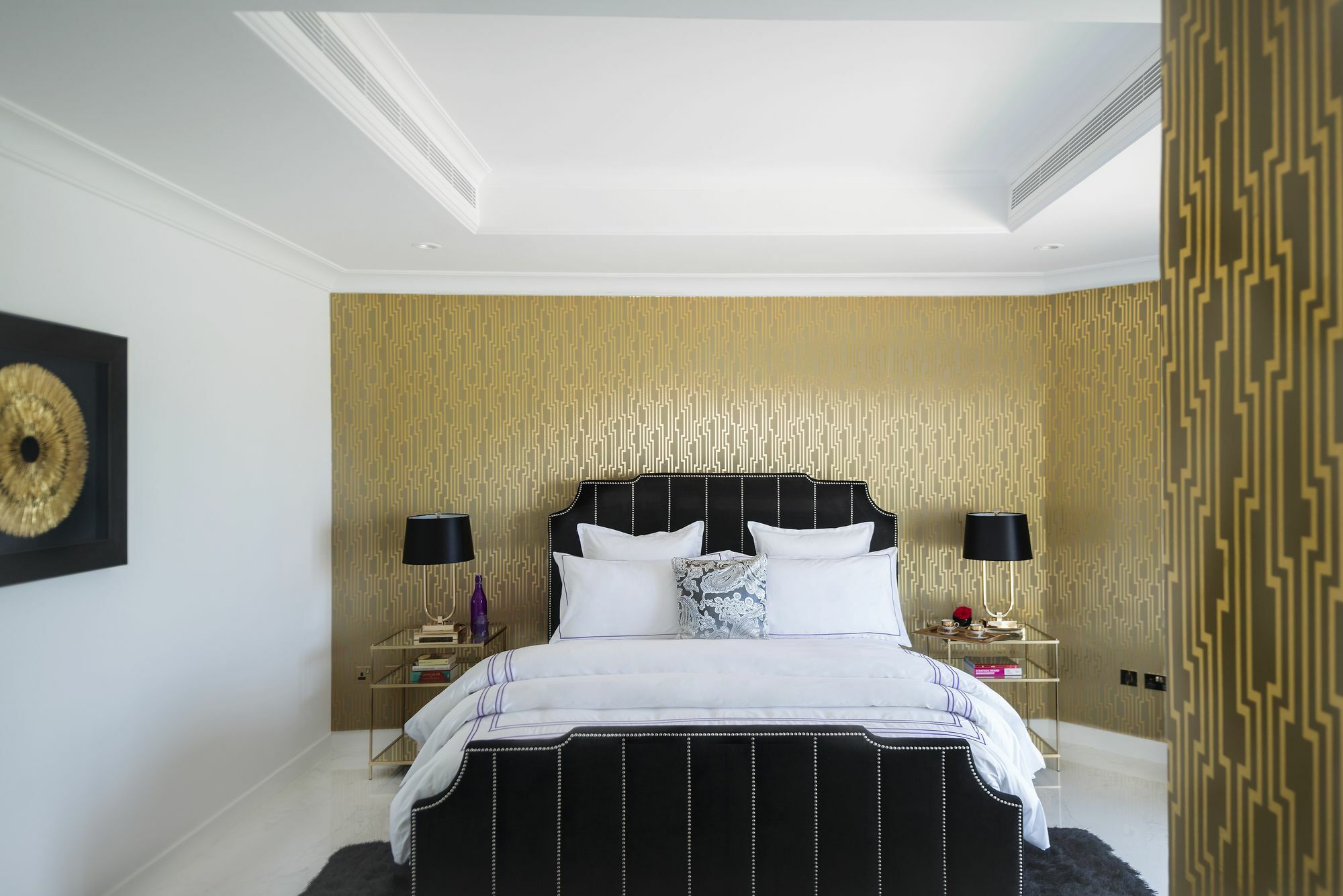 Dream - Palm Frond E Inn *