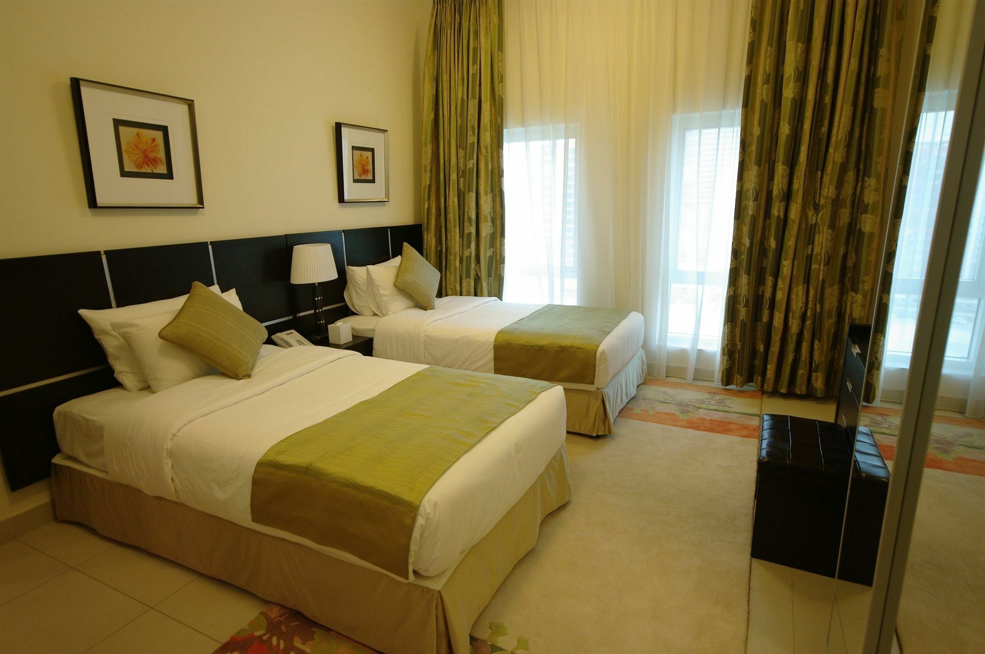 Gulf Oasis Fz Llc 3*