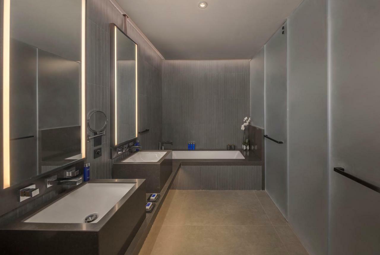 The Residences Caesars Palace Bluewaters Aparthotel