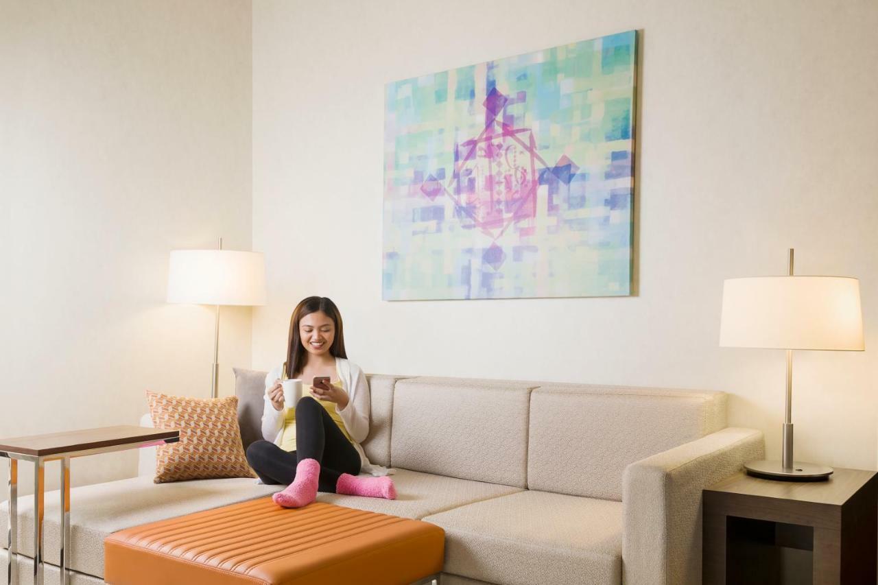 Hyatt Place Wasl District Residences Hotel Dubai