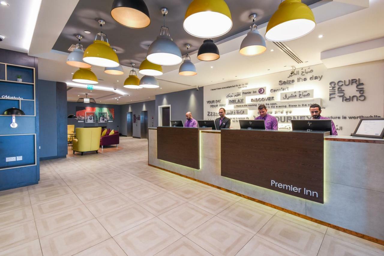 Hotel Premier International Airport 3*