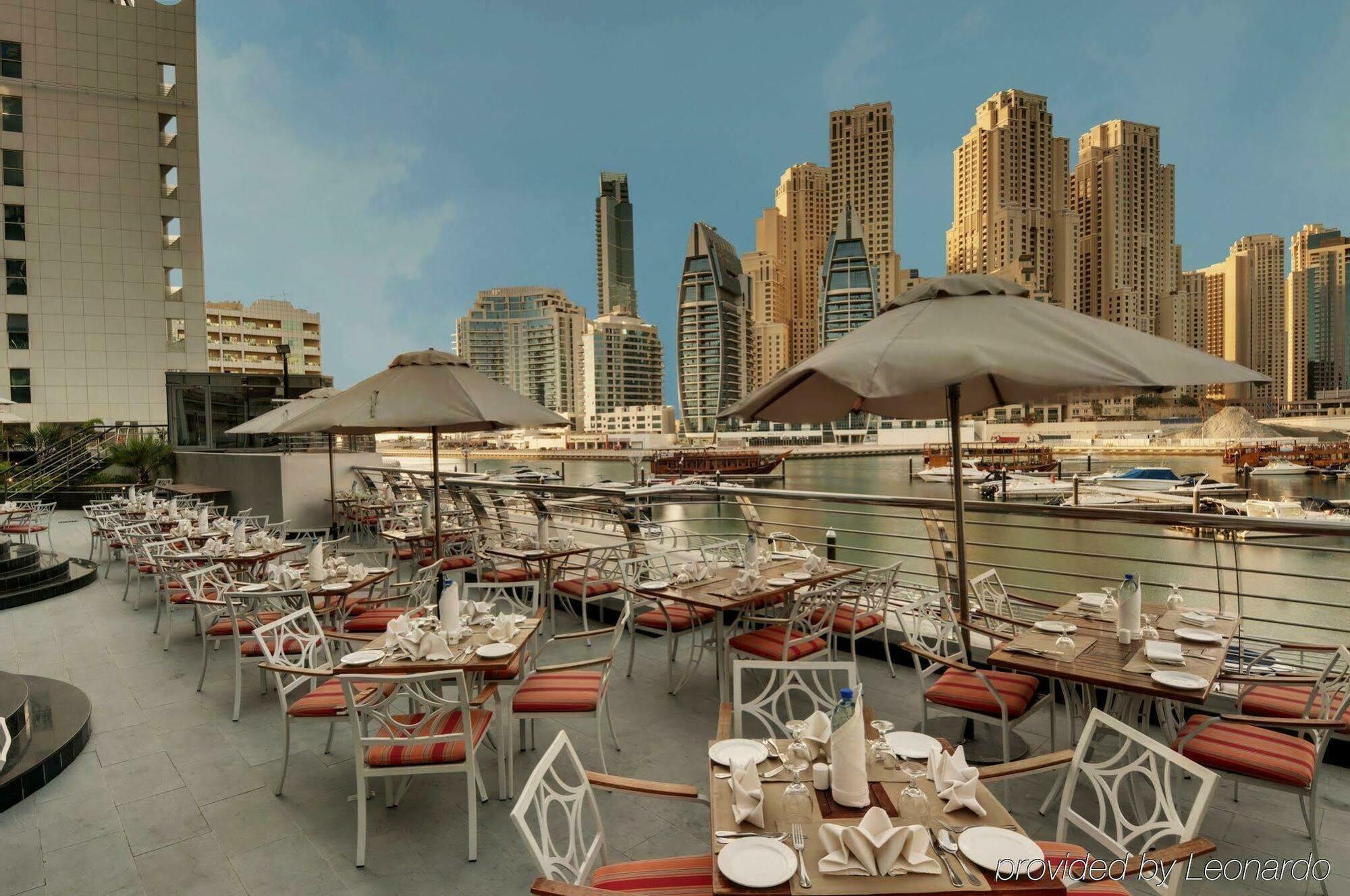 Signature And Apart Otel Dubai
