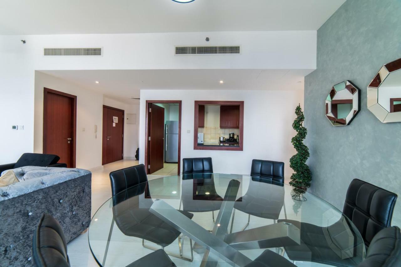 Icon Casa Living - Rimal 6-jbr Marina View Apartment *