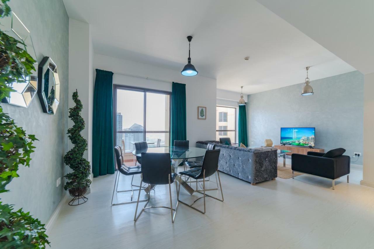 Icon Casa Living - Rimal 6-jbr Marina View * Dubai