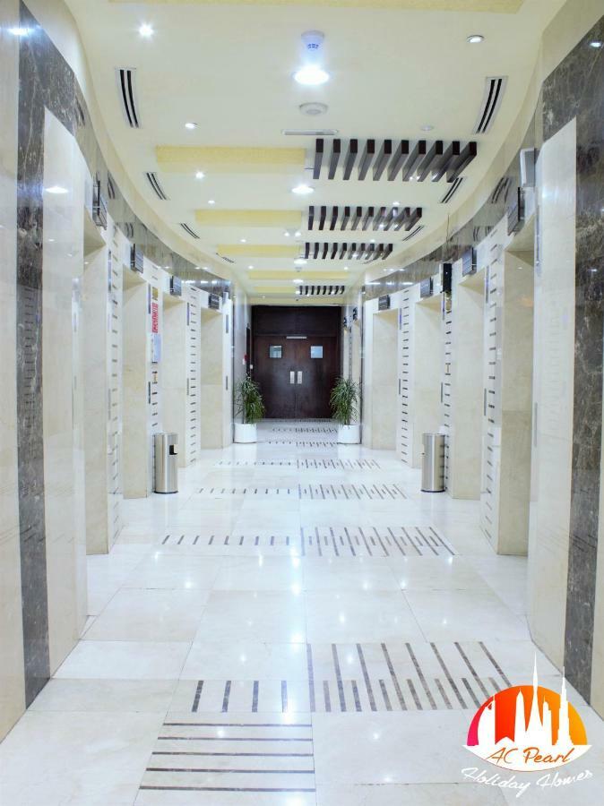 Two Continents Holiday Homes - Two Steps To Marina Walk Apartment *