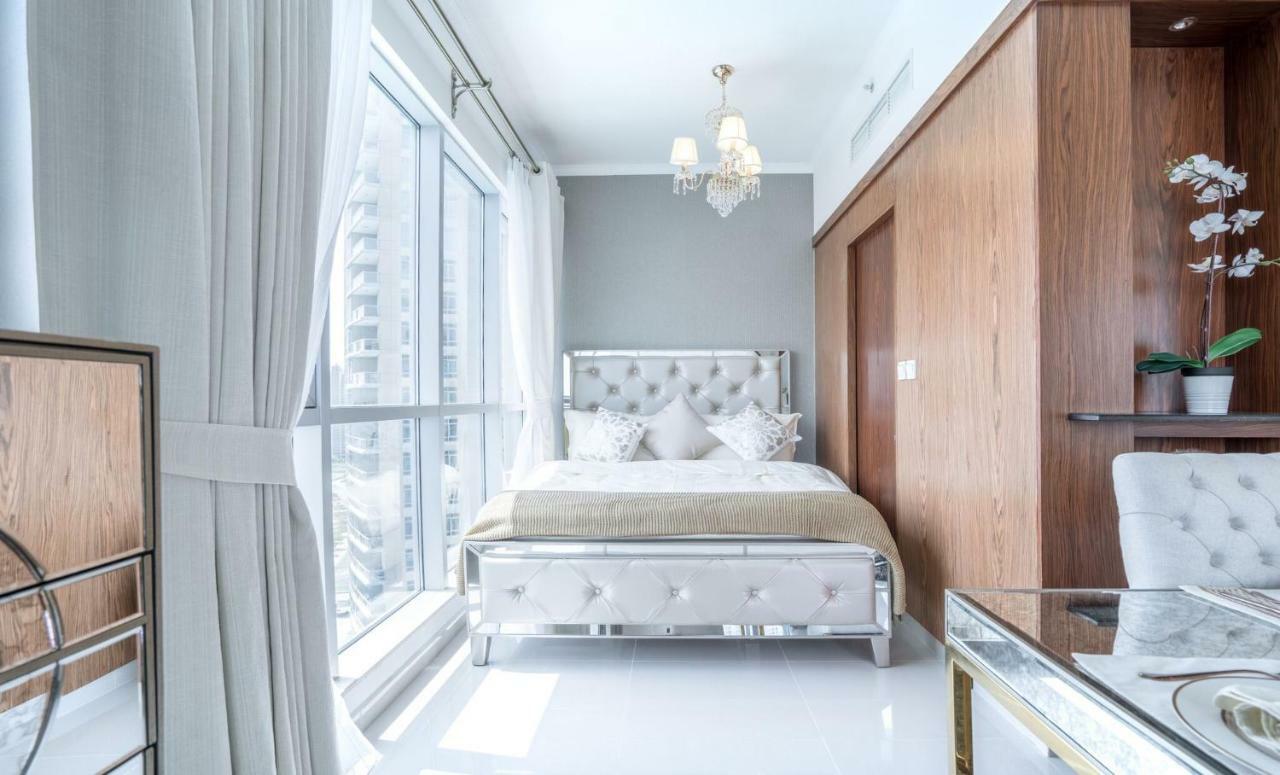 Elite Royal - Full Burj Khalifa & Fountain View - Opal - 2 Bedrooms 1 Open Bedroom Without Partition * Dubai