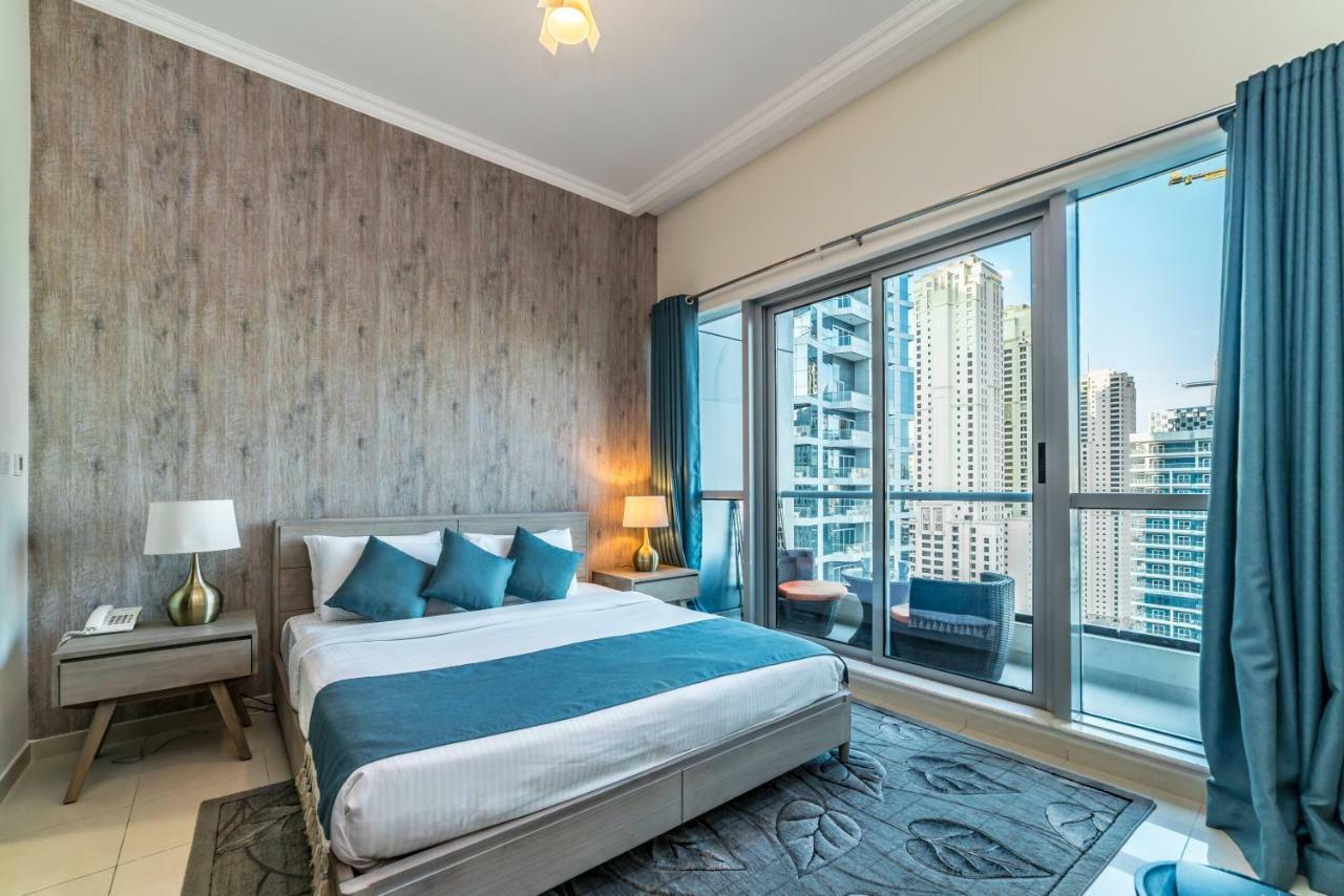 Icon Casa Living - Bay Tower Apartment