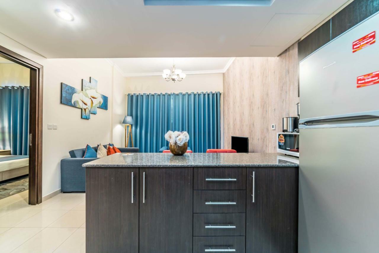 Icon Casa Living - Bay Tower Apartment