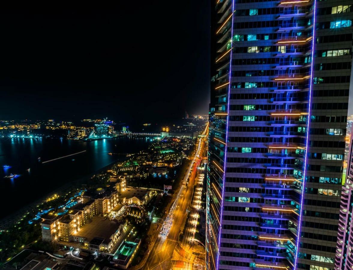 Homestay Nice Single Rooms For Girls In Dubai 305
