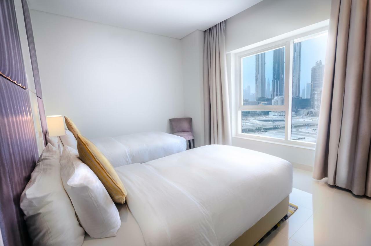 Oskena - Waterfront Downtown Dubai