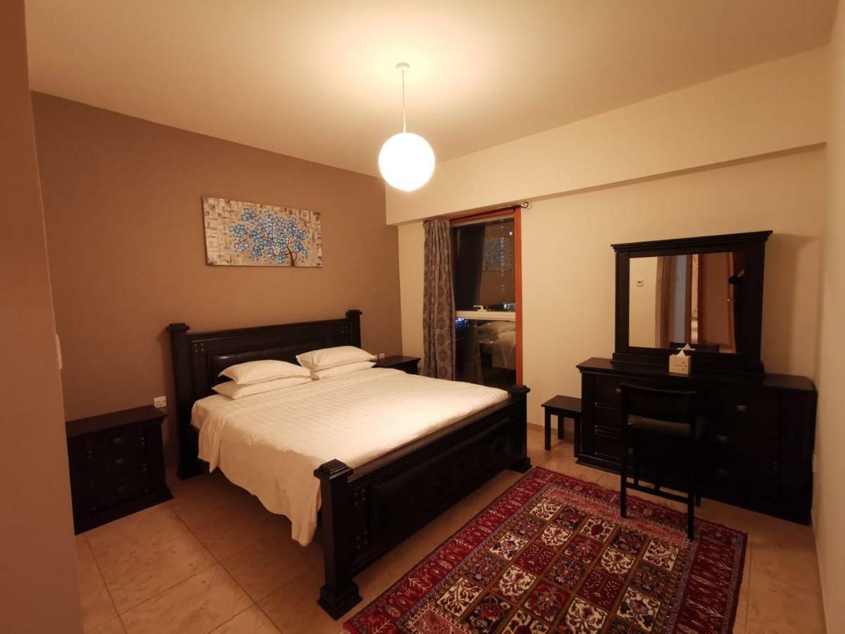 Apartment The Holiday Homes Dubai