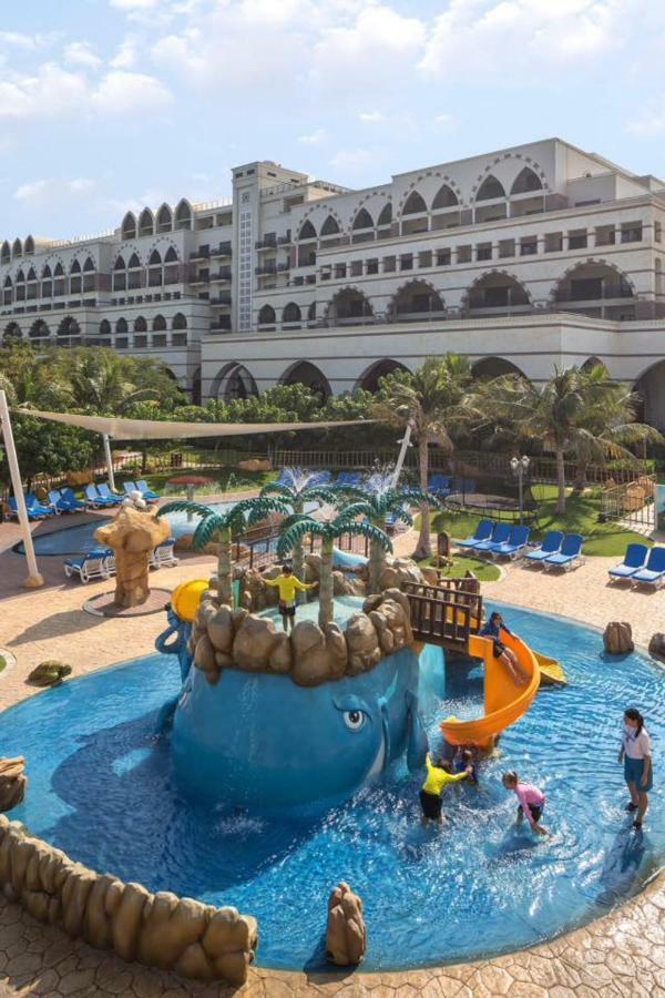 Zabeel Saray Royal Residences Lagoon Villa Dubai