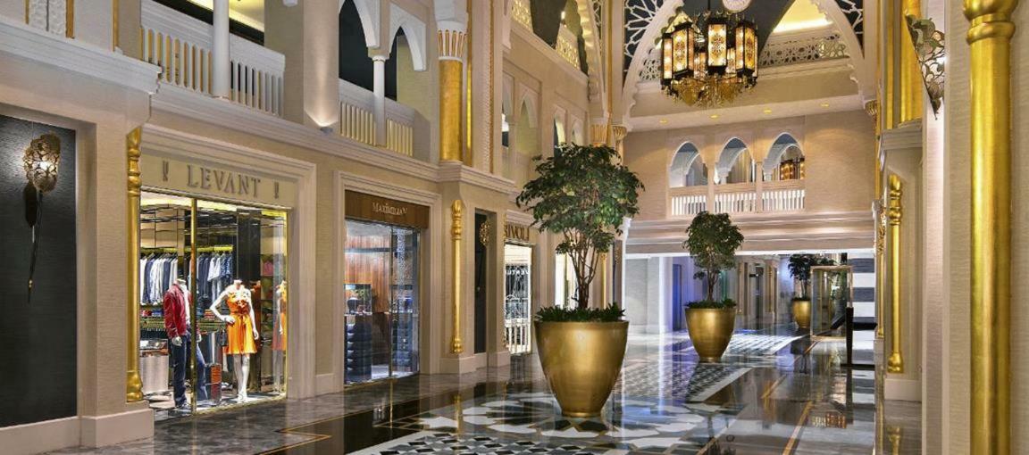 Villa Zabeel Saray Royal Residences Lagoon Dubai