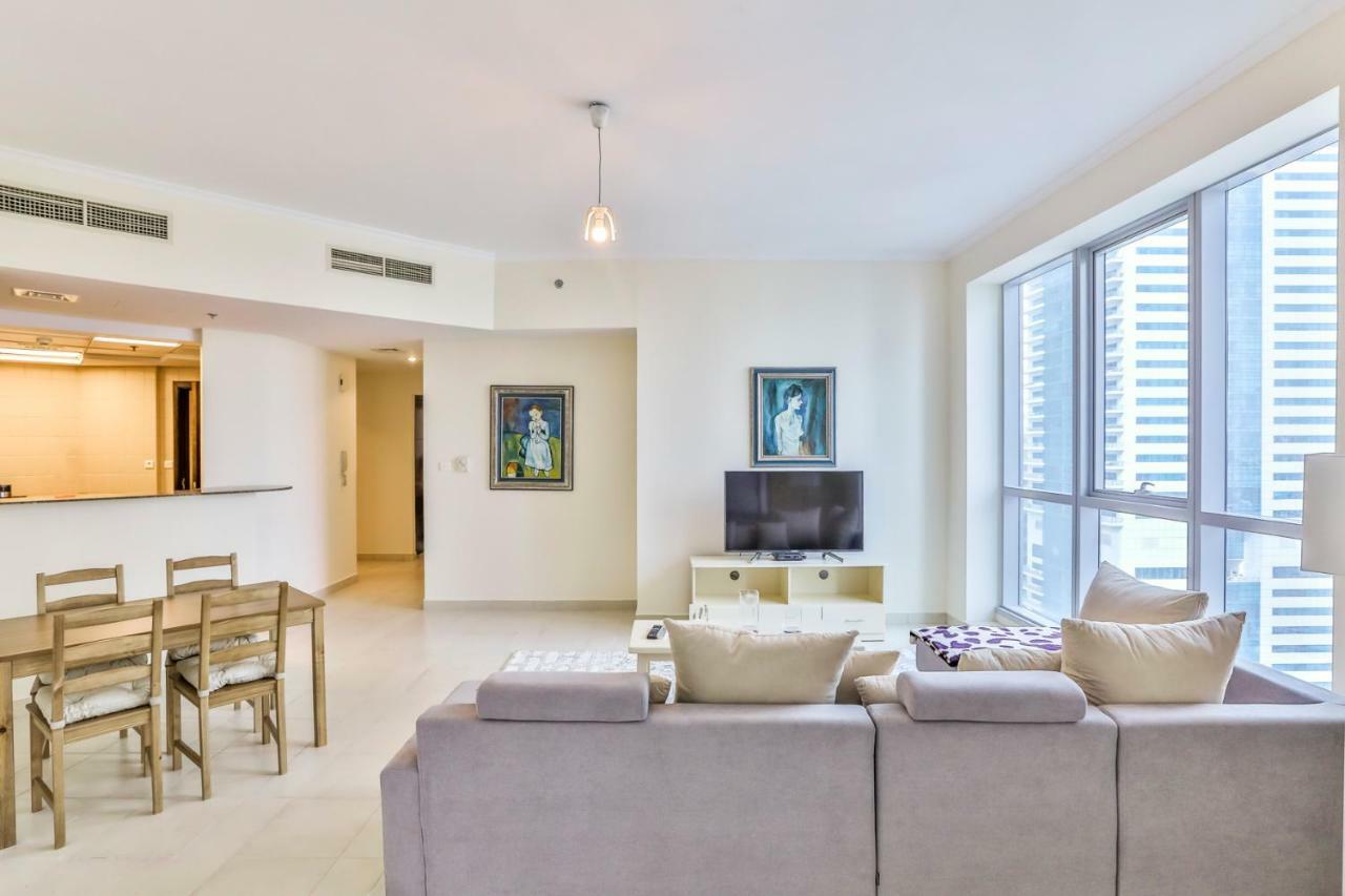 2br High Floor Torch Tower Marina Daire Dubai