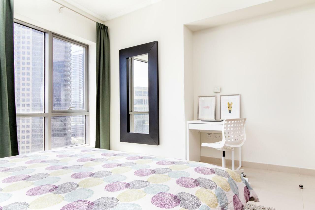 Quintessential Quarters - Ultra-modern And Spacious Aparment Apartamento Dubai
