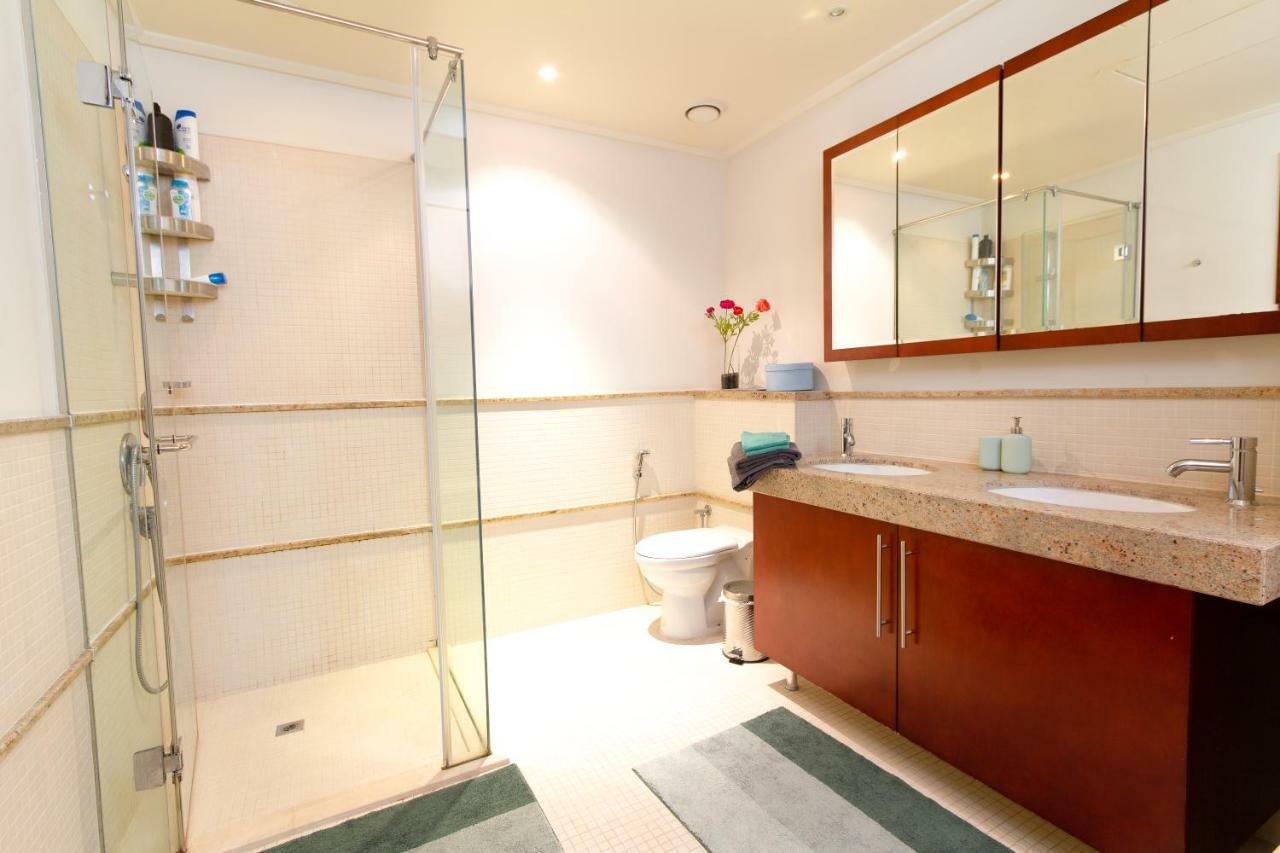 Quintessential Quarters - Ultra-modern And Spacious Aparment Apartamento
