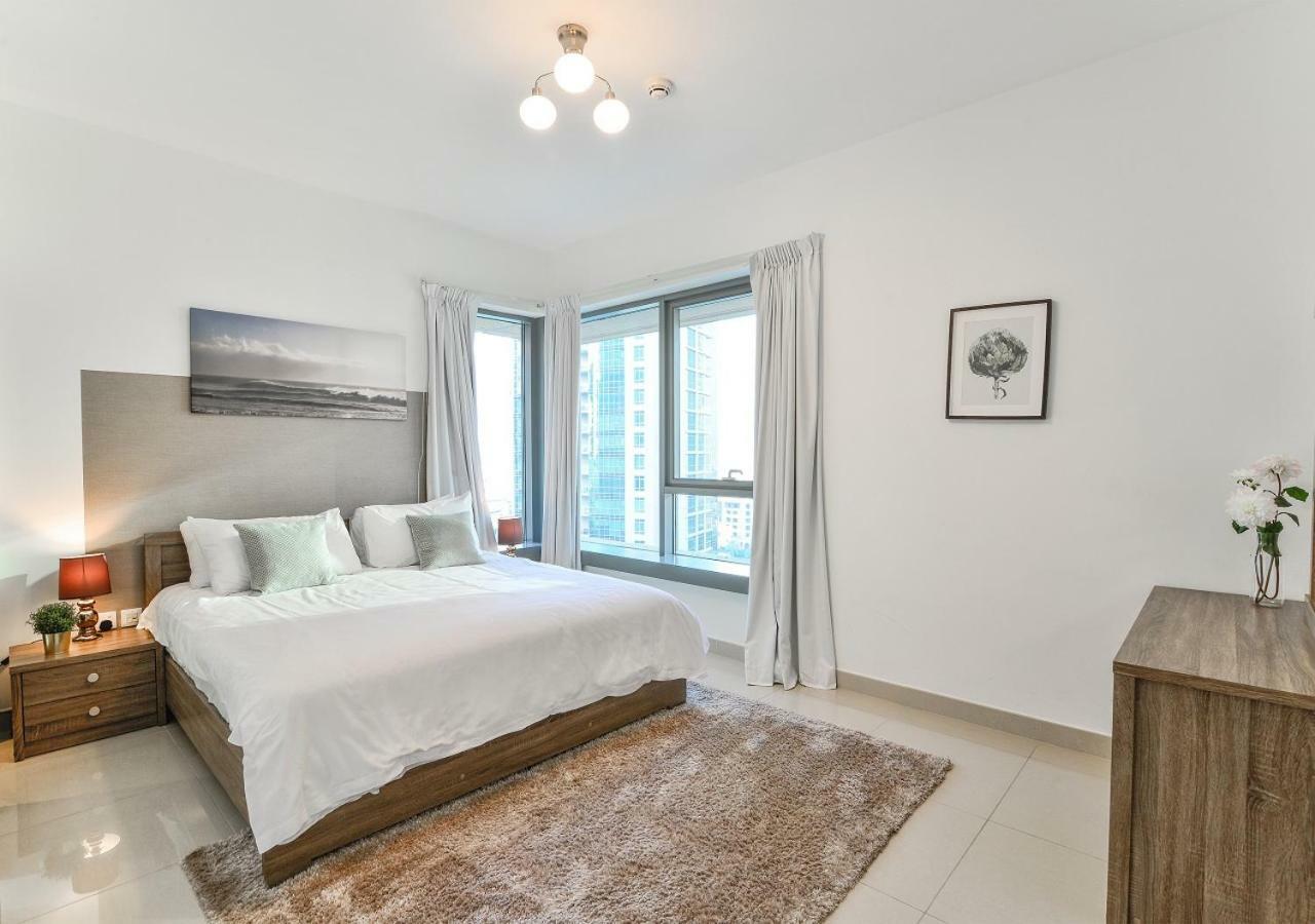 Dreamland {ease By Emaar}- Burj Khalifa View Apartment Dubai