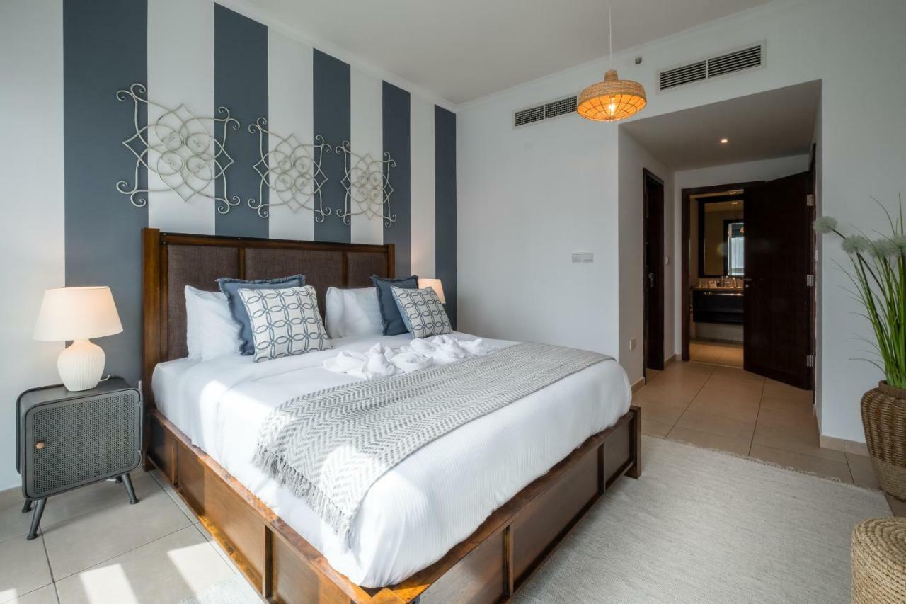 Apartment Maison Privee - Exclusive With Burj Khalifa Next Door Dubai