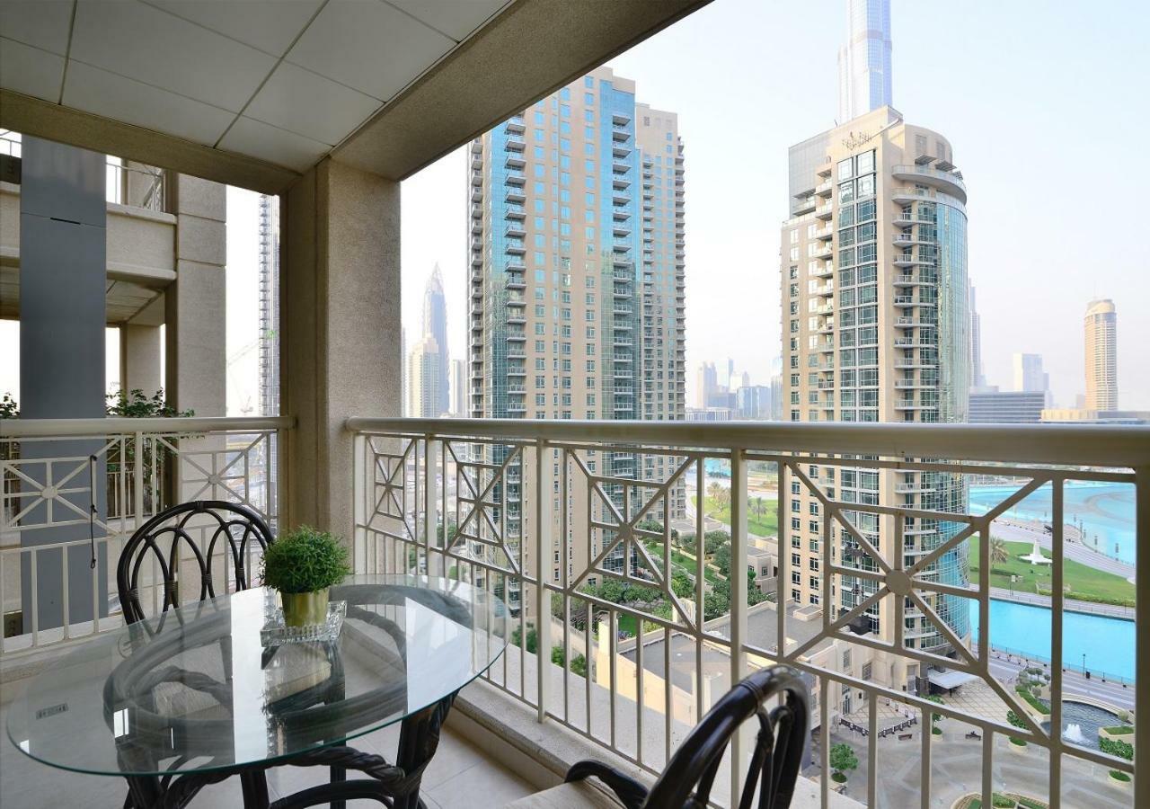 Dreamland {ease By Emaar}- Burj Khalifa View Apartment