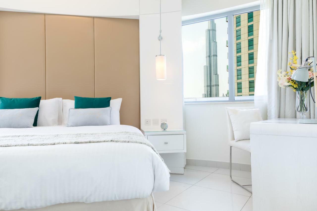 Daire Maison Privee - Luxury Urban Retreat With Burj Khalifa Views Dubai