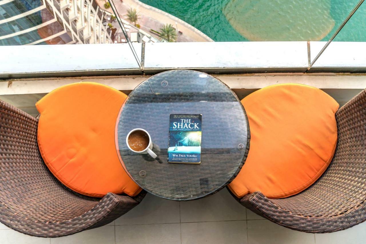 Icon Casa Living - Bay Tower * Dubai