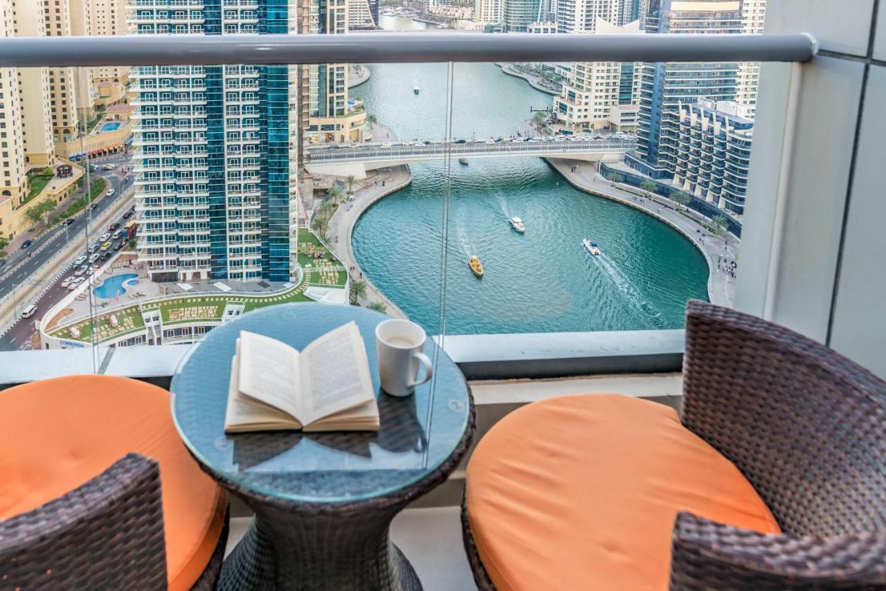 Apartment Icon Casa Living - Bay Tower Dubai